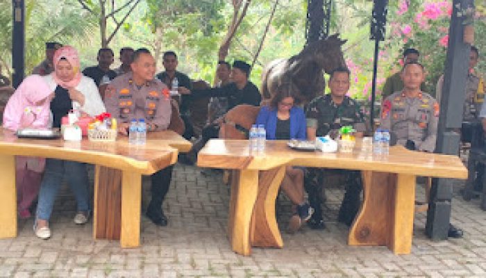 Pisah Sambut Kapolsek Cikande Polres Serang Polda Banten di Saung Hirau Parigi Cikande