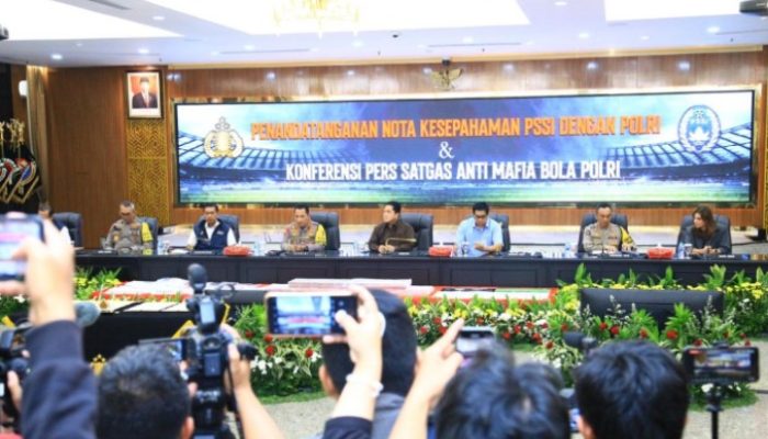 Jadikan Sepak Bola Indonesia Lebih Baik, Polri dan PSSI Sikat Mafia Skor