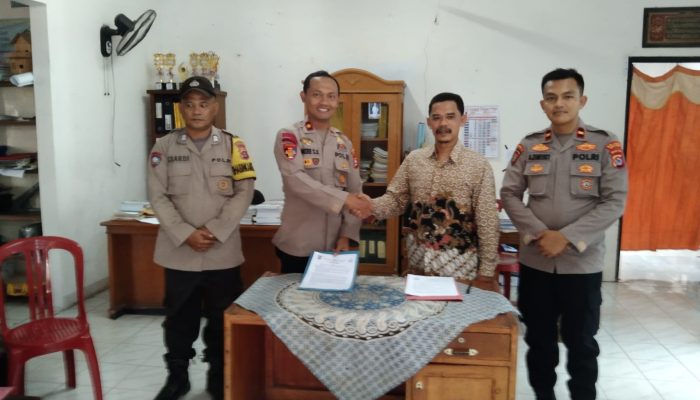 Cegah Genk Motor dan Tawuran Pelajar ,Para Kapolsek Jajaran Polres Serang MOU dengan Kepala Sekolah dan PGRI