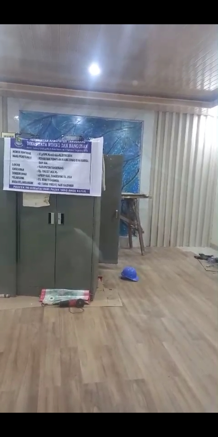Pekerjaan Rehab dan Penataan Ruang Dinas Bina Marga.dan SDA TA 2024. Kamis, (2/1/2025).